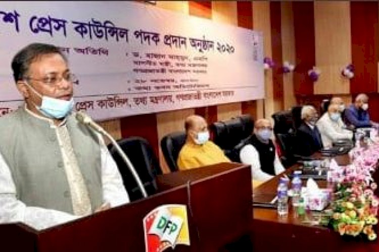 ভাস্কর্য নিয়ে উসকানির বক্তব্যে সরকার বসে থাকবে না: তথ্যমন্ত্রী