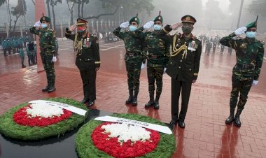 শহীদ বুদ্ধিজীবীদের প্রতি রাষ্ট্রপতি ও প্রধানমন্ত্রীর শ্রদ্ধা