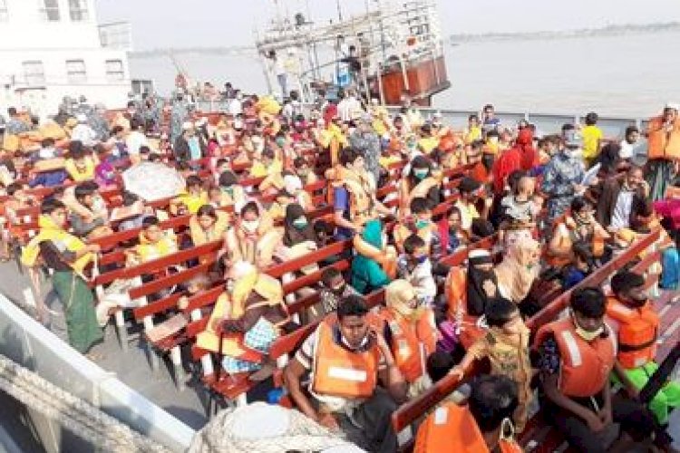 'শক্তি সঞ্চার'সহ ৭ জাহাজে ভাসানচরে যাচ্ছেন রোহিঙ্গারা