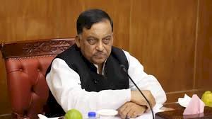 আমরা সংবিধানের বাইরে যাব না, ভাস্কর্য ইস্যুতে আলোচনা চলছে : স্বরাষ্ট্রমন্ত্রী