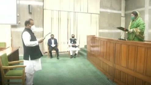 শপথ নিলেন নব-নির্বাচিত সংসদ সদস্য জয়