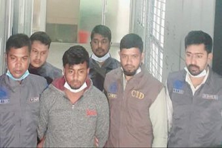 দিরাইয়ের চলন্ত বাসে ধর্ষণ চেষ্টার প্রধান আসামী গ্রেফতার