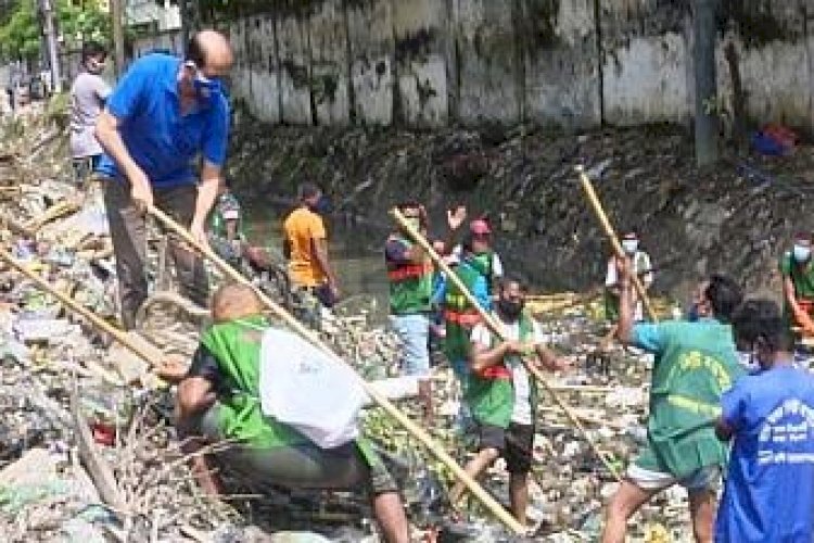খাল উদ্ধারে মেয়র আতিকের হুশিয়ারি