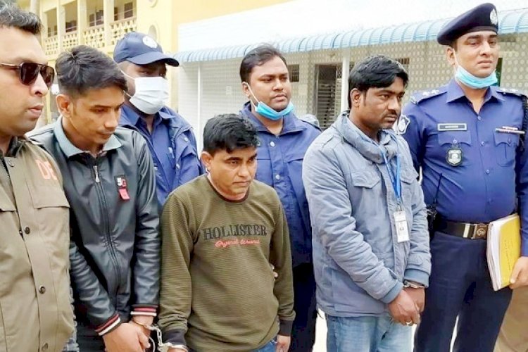 কুমিল্লায় সাংবাদিক পরিচয়ে ডাকাতি, ৩ জন গ্রেফতার