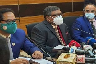 ৫০ বছর বয়সীরা এখন থেকে বুস্টার ডোজ পাবেন : স্বাস্থ্যমন্ত্রী