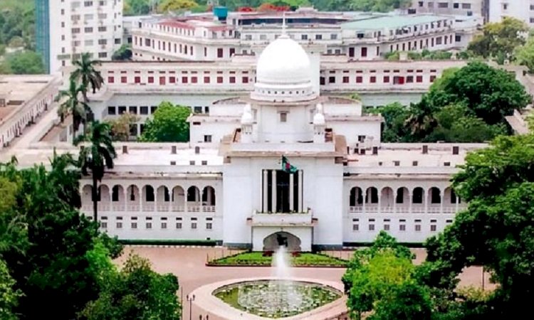 বঙ্গবন্ধুর ম্যুরাল-ভাস্কর্যে ‘সশস্ত্র পুলিশ টহল’ জানিয়ে প্রতিবেদন