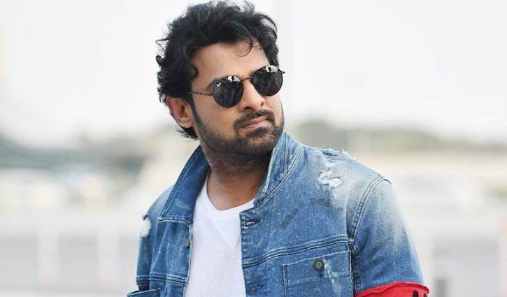 লম্বা বিরতি চান প্রভাস