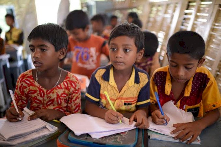 জামা-জুতা কিনতে টাকা পাবে প্রাথমিকের শিক্ষার্থীরা