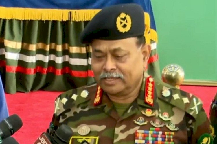 সেনাপ্রধানকে হেয় করা মানে প্রধানমন্ত্রীকে হেয় করা: সেনাপ্রধান