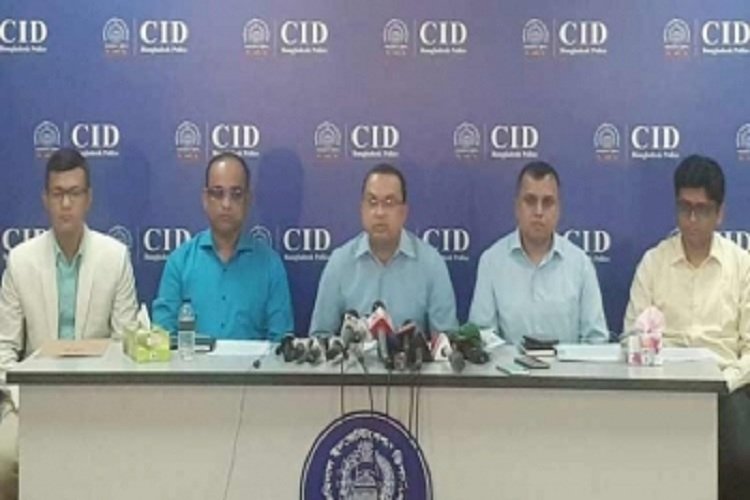 ‘ফরেন বডি’ ব্যবহারে মৃত্যু হয় আনুশকার!