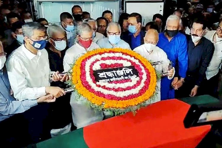 ব্যারিস্টার মওদুদের মরদেহ ঢাকায়