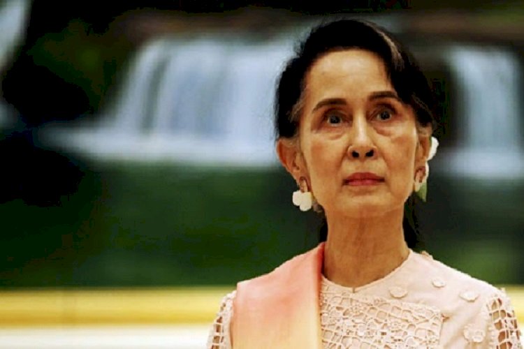 সু চির প্রধান দলীয় কার্যালয়ে বোমা হামলা