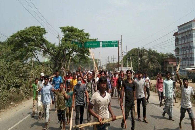 ব্রাহ্মণবাড়িয়ায় হেফাজতের সঙ্গে পুলিশের ফের সংঘর্ষ, নিহত ২