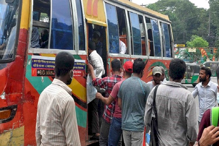 শর্ত সাপেক্ষে গণপরিবহন চালু হচ্ছে আগামীকাল