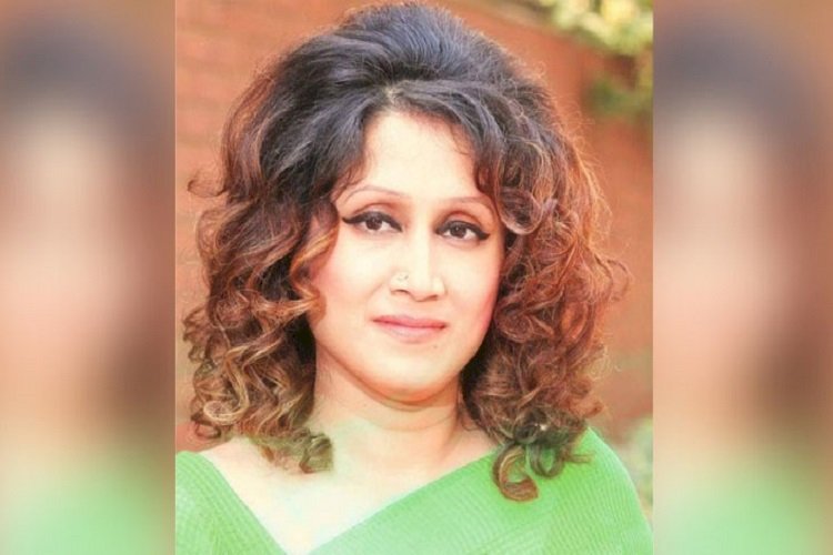 শিক্ষক রাজনীতির নোংরামির শিকার হলাম: সামিয়া রহমান