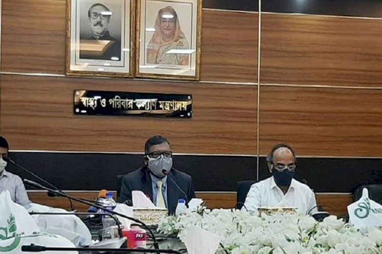 সাধারণ ছুটি বা লকডাউনের বিষয়ে কোনো সিদ্ধান্ত হয়নি : স্বাস্থ্যমন্ত্রী