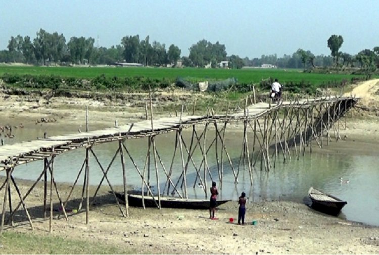 নওগাঁয় ছোট যমুনা নদীতে সেতু নির্মাণের দাবি