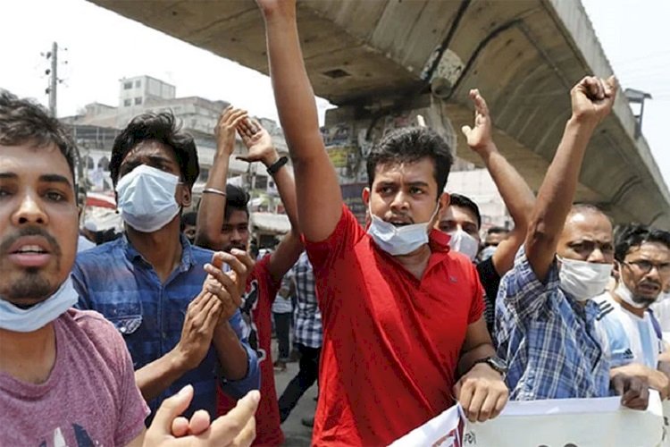 গুলিস্তানে ব্যবসায়ীদের সঙ্গে পুলিশের ধাওয়া পাল্টা ধাওয়া