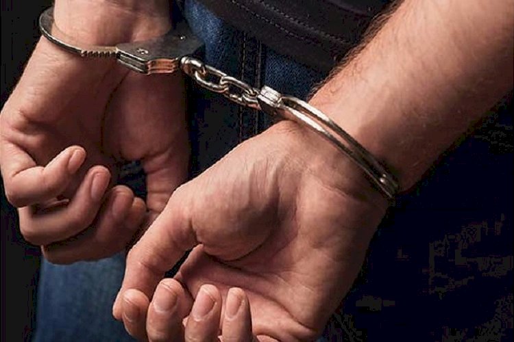 রাজধানীতে দুই ইয়াবা ব্যবসায়ী গ্রেপ্তার