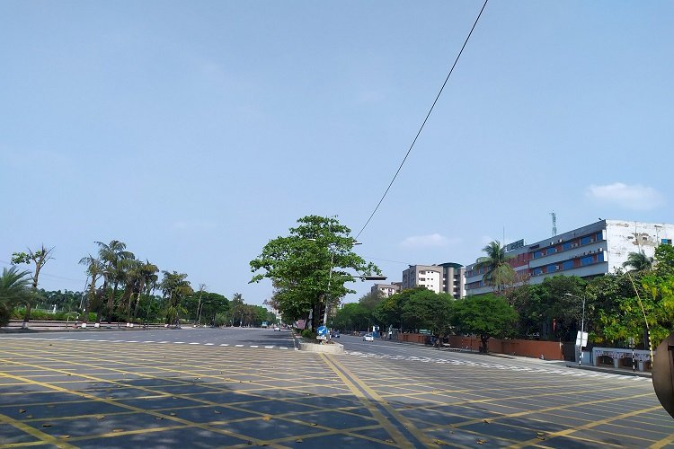 দ্বিতীয় দিনেও কঠোর লকডাউন