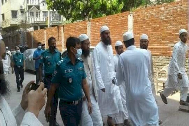 হেফাজতে ইসলামের কেন্দ্রীয় যুগ্ম মহাসচিব মামুনুল হক গ্রেপ্তার