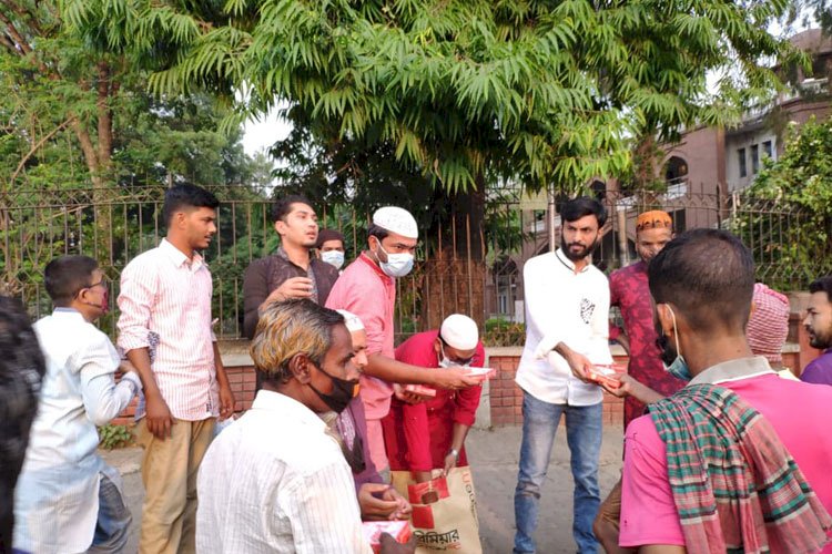 খালেদার সুস্থতা কামনায় কেন্দ্রীয় ছাত্রদলে পদ-প্রত্যাশীদের দোয়া ও ইফতার