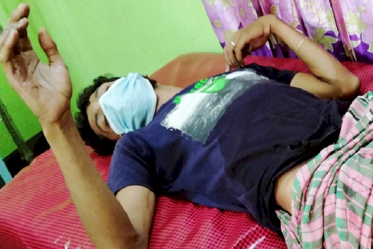 পকেটে মোবাইল বিস্ফোরণ, দগ্ধ যুবকের আহাজারী
