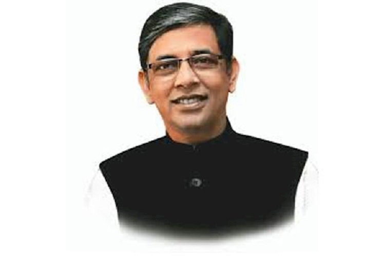 ১৭ মে ঐক্য ও আদর্শের আলোকবর্তিকা হয়ে শেখ হাসিনা দেশে এসেছিলেন