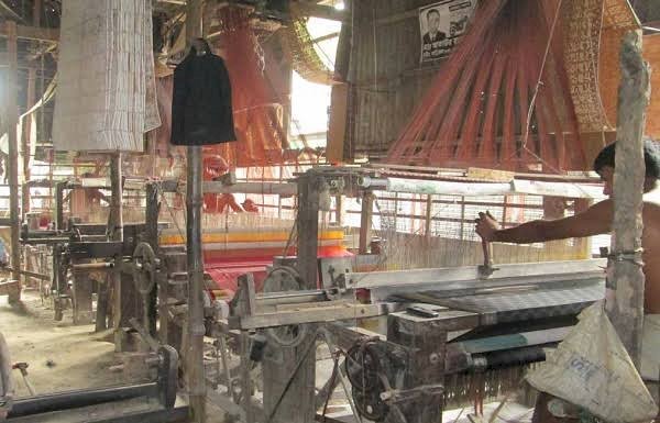স্থবির সিরাজগঞ্জের তাঁত শিল্প