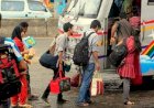 খুলনায় গণপরিবহণে স্বাস্থ্যবিধির বালাই নেই