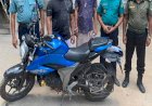 ৯৯৯ এ ফোন, মতিঝিলে দুই ছিনতাইকারী গ্রেপ্তার