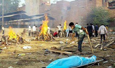 এক সন্তানের সৎকার শেষ হতে না হতেই বাবার কাঁধে অন্য সন্তানের লাশ