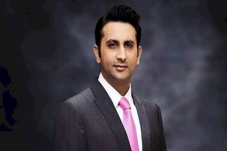টিকা চেয়ে হুমকি, ভারত ছাড়লেন সেরাম সিইও