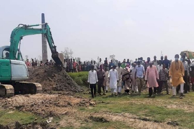 পলাশবাড়ীতে প্রস্তাবিত অর্থনৈতিক অঞ্চল পরিদর্শন করলেন সাংসদ স্মৃতি