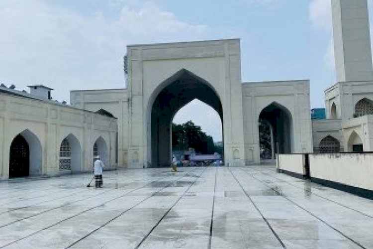 ঈদের জামাতের জন্য প্রস্তুত বায়তুল মোকাররম