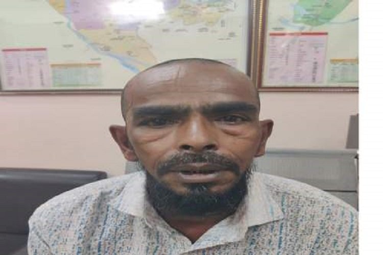 ১০০ টাকার লোভ দেখিয়ে ৮ বছরের শিশু ধর্ষণ