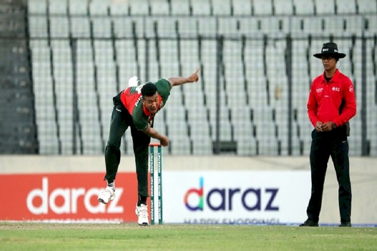সাইফউদ্দিনের জায়গায় বোলিংয়ে তাসকিন
