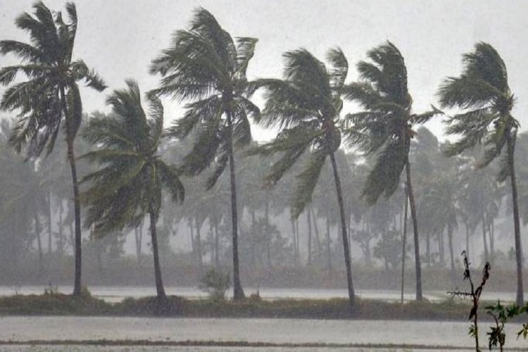 সব বিভাগেই ঝড়-বৃষ্টির আভাস