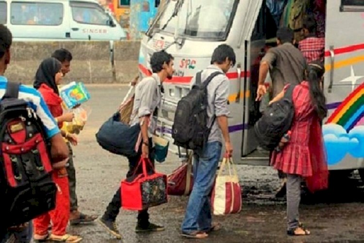 খুলনায় গণপরিবহণে স্বাস্থ্যবিধির বালাই নেই