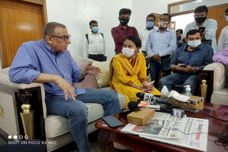 শুধু অস্ত্র নিয়ে নয়, ইসরায়েলবিরোধী যুদ্ধ করা যায় পণ্য বর্জনেও
