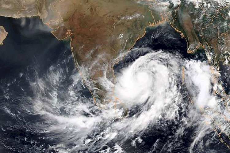 ঘূর্ণিঝড় যশ রূপ নিতে পারে সুপার সাইক্লোনে