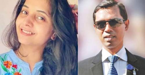 গায়ত্রীকে প্রথমদিন চুমু, দ্বিতীয়দিন শারীরিক সম্পর্কে জড়ান বাবুল আক্তার