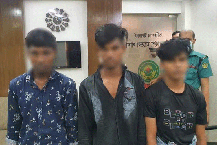 ভিডিও দেখে ভাড়ায় খাটা উচ্ছৃঙ্খল কিশোরদের আটক করলো পুলিশ