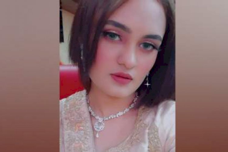 বান্ধবীকে ভিডিও কলে রেখে পুলিশের মেয়ের ‘আত্মহত্যা’!
