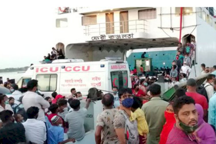 শিমুলিয়ায় ঘরমুখো মানুষের চাপ
