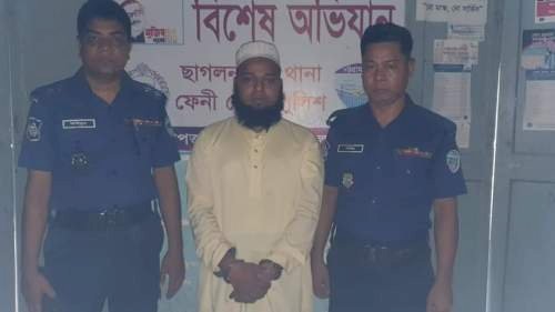 শিশু যৌন নিপীড়নের দায়ে মাদ্রাসা পরিচালক গ্রেপ্তার