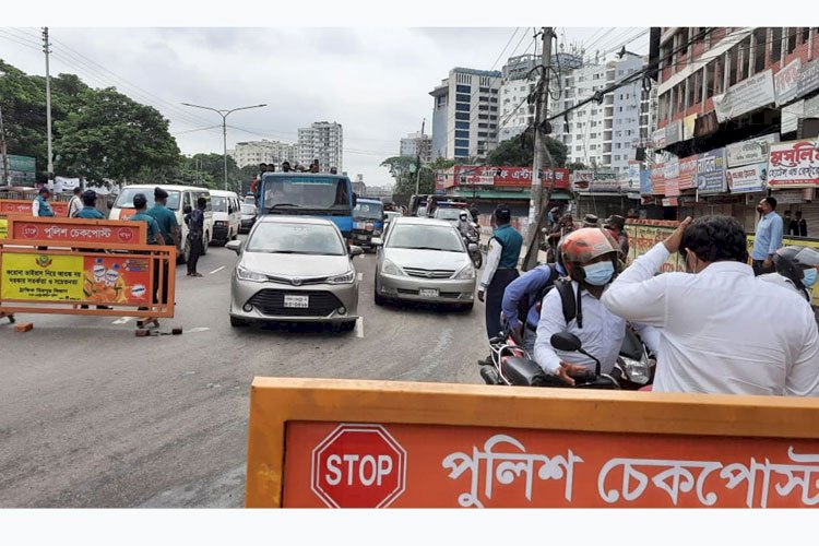 কঠোর লকডাউন : ঢাকায় প্রথম দিনে গ্রেপ্তার ৪০৩