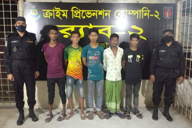 ঈদে সক্রিয় মলম পার্টির ৫ সদস্য গ্রেপ্তার
