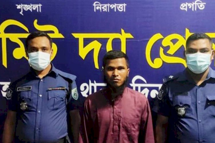 ১০ বছর বয়সী ছাত্রকে ‘বলাৎকার’, মাদ্রাসার শিক্ষককে গণধোলাই