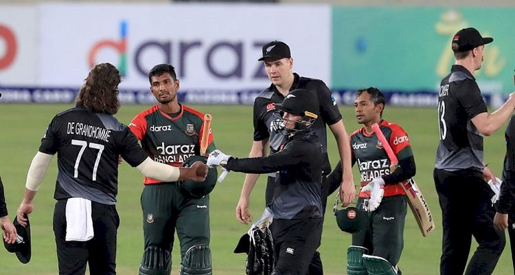 টাইগারদের থাবায় কিউইরা নাস্তানাবুদ